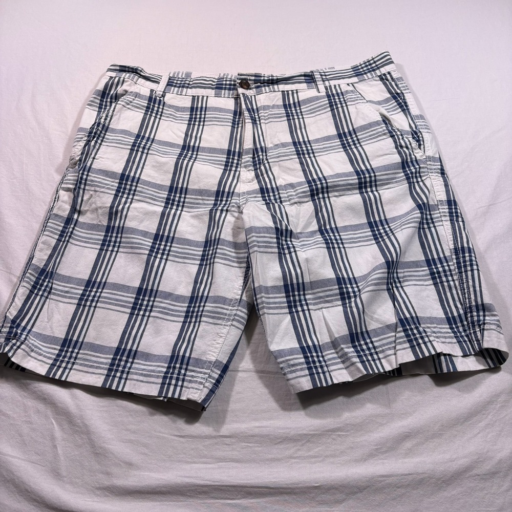 Faded Glory Men Plaid Shorts Size 40 White Blue